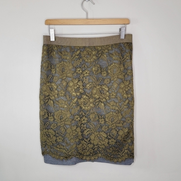 LOFT | Olive Green & Gray Lace Overlay Pencil Skirt Size 6 - Picture 2 of 6